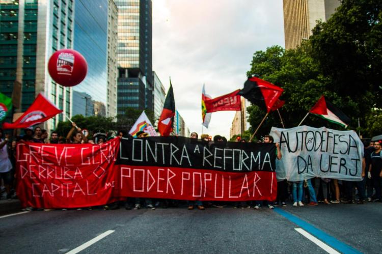 ato contra a reforma da previdência